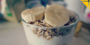 Petit Déjeuener rapide et proteine : Fromage blanc Avoine Banane